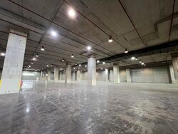 Jalan Buroh (D22), Warehouse #595633861